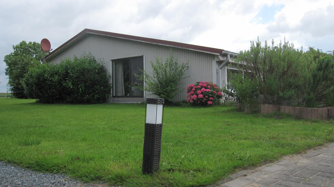Gaestehaus Zur Linde Otterndorf Exterior photo